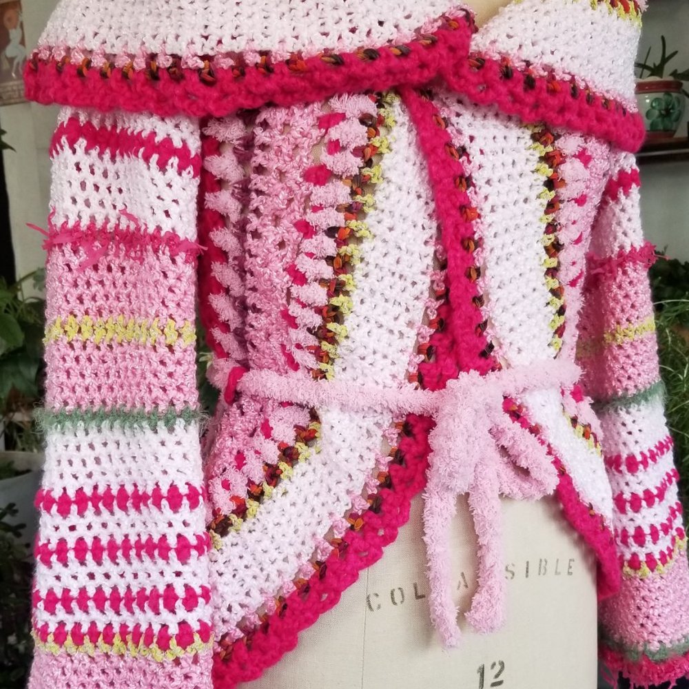 Crochet Pink MANDALA BOHO BOHEMIAN Chic Handmade Sweater MED - Picture 12 of 16